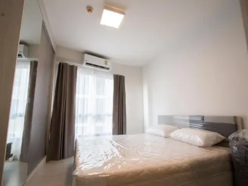 For rent Niche ID Petchkasem-Bang Khae Super comfy bed Very easy to travel, whether by car or by boat, book now!!