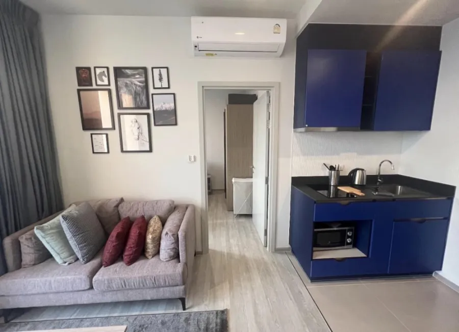 For rent!! Condo XT Ekkamai, beautiful room, fully furnished. Ready to move in, don't miss it!!
