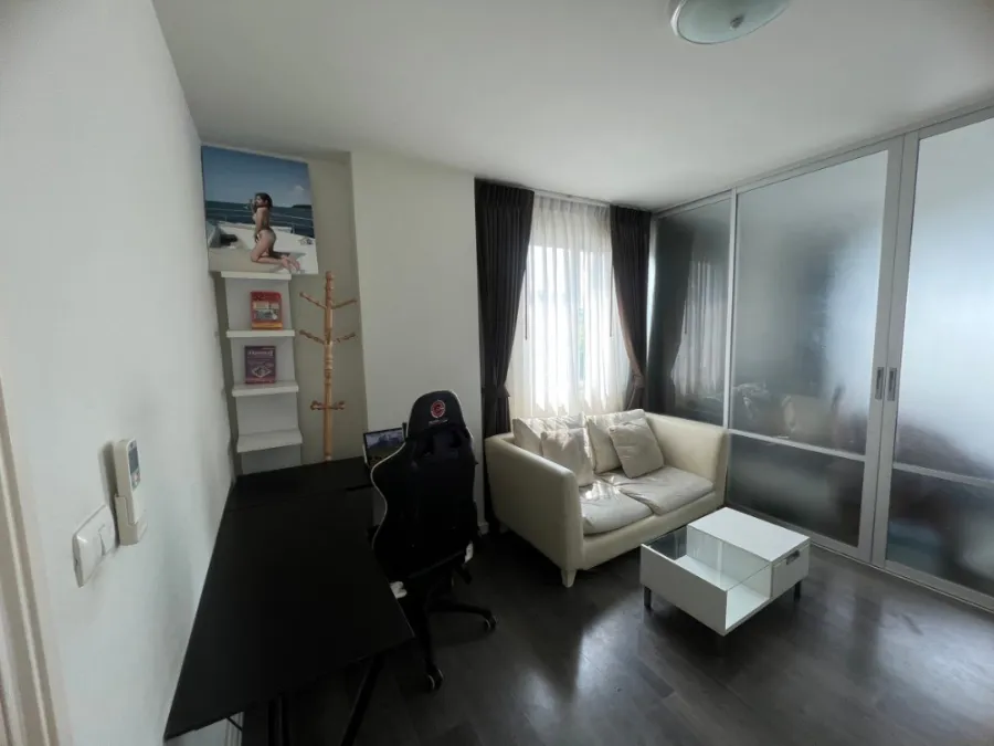 ขาย D condo Campus Resort Bangsaen ห้องมุมเป็นส่วนตัวมาก ทีวีจอใหญ่ดูหนังแบบฟินสุดๆ จองเลย