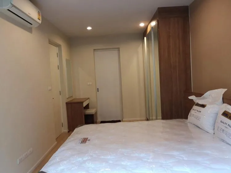ให้เช่า แฮปปี้ คอนโด ลาดพร้าว 101 พื้นที่ใชฃ้สอยเยอะ ตกแต่งโทนสีขาว เฟอร์นิเจอร์ครบ ห้ามพลาดเลยนะคะ