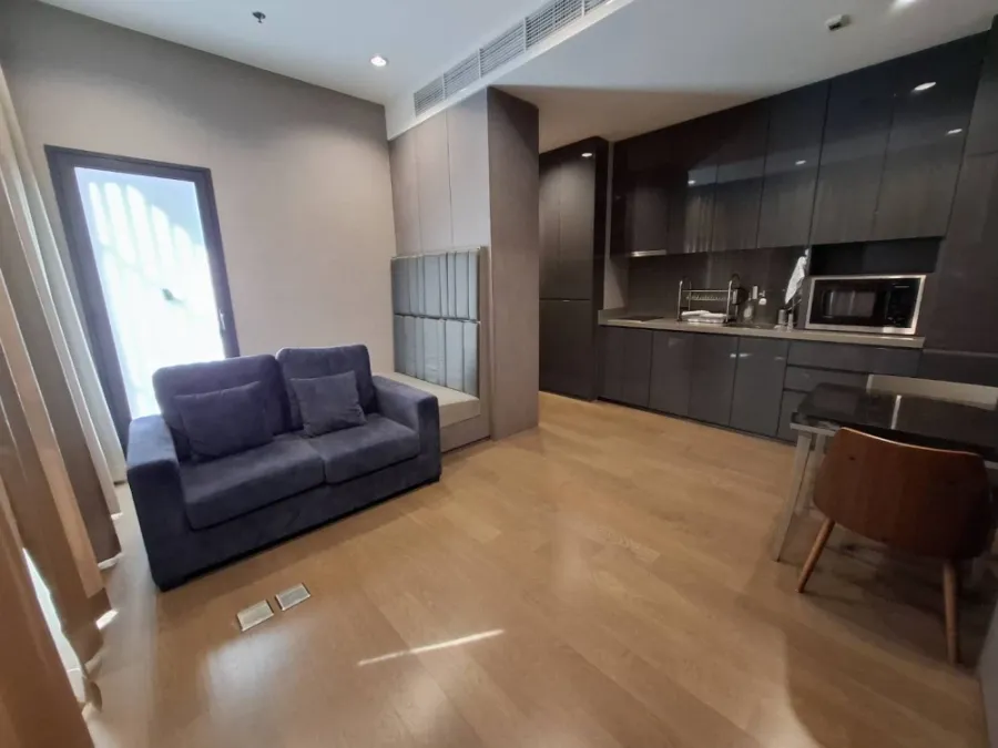 For sale or rent: The Diplomat Sathorn. Spacious room with plenty of living space. Everything you need in one place. Come and reserve now!