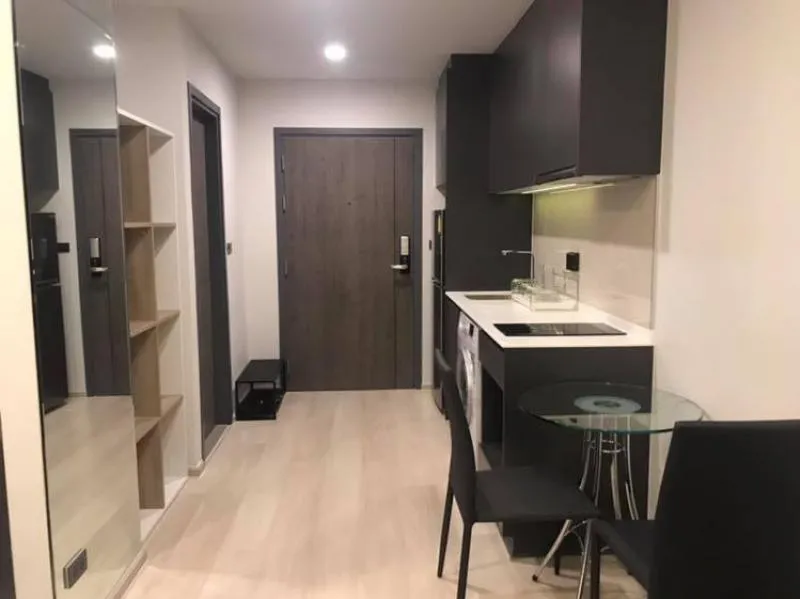 for sale / rent Venio Sukhumvit 10 Near the Skytrain Terminal 21 shopping mall, good location in the heart of the city, don't miss it!