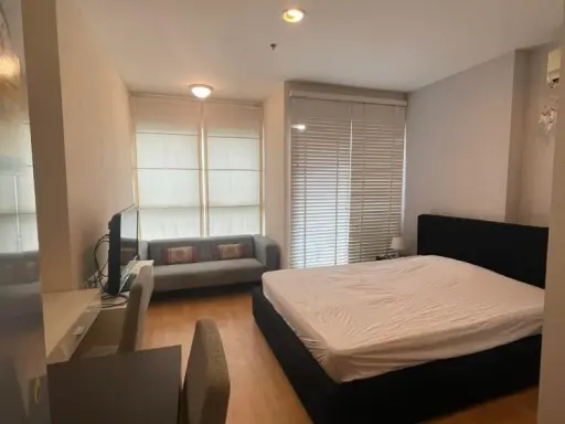 For rent, Diamond Sukhumvit, 6th floor, newly renovated, ready to move in. fully furnished With electrical appliances. Book now.