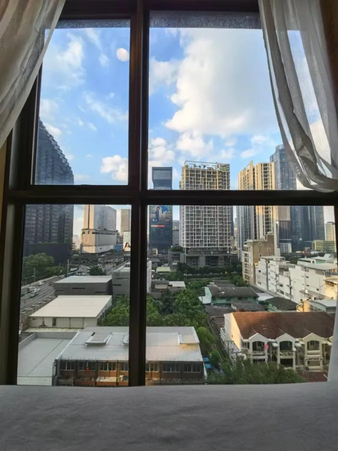 ปล่อยเช่า คอนโด ริทึ่ม อโศก 2 ชั้น 9 ห้องกว้างขวางมาก กั้นเป็นสัดส่วน ตกแต่งน่าอยู่ สนใจ จองด่วน