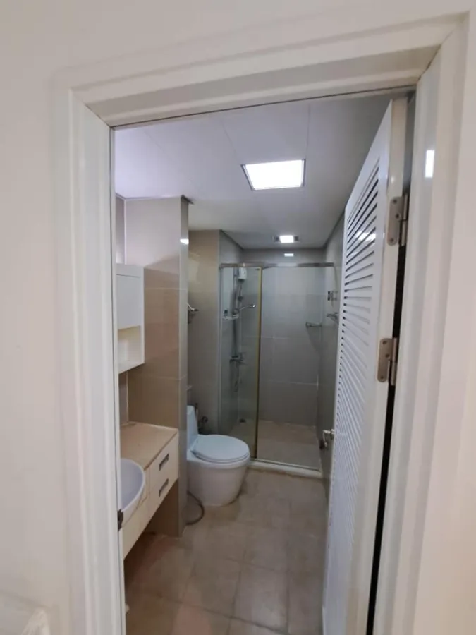 Sell or rent T.C. Green, corner room, very good view, fully furnished with electrical appliances You can carry your bag.