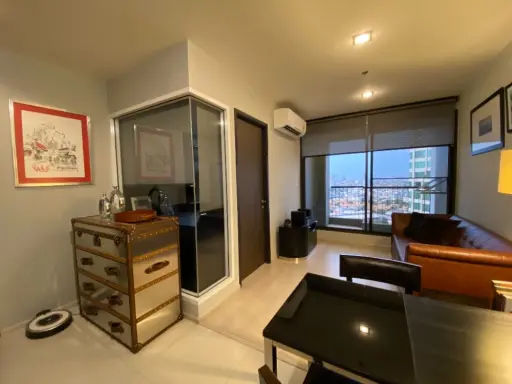 ขาย ริทึ่ม สุขุมวิท 44/1 ชั้นสูง ห้องกว้างขวาง ไม่ร้อน พร้อมเฟอร์ครบ ได้วิวสวยมาก สนใจ รีบจองเลย images