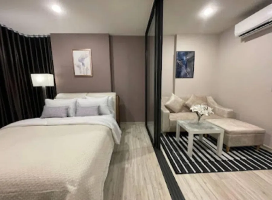ให้เช่า คอนโด XT HUAIKHWANG ชั้น 32 ห้องตกแต่งอย่างสวย น่าอยู่มาก พลาดแล้วจะเสียใจ
