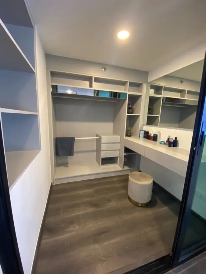 ให้เช่า KNIGHTSBRIDGE SPACE RATCHAYOTHIN ชั้น 14 ห้องมุม DUPLEX เป็นส่วนตัว ตกแต่งน่าอยู่ ห้ามพลาด