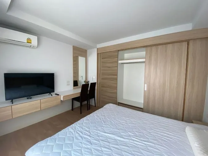 ให้เช่า V Condo Salaya เฟอร์นิเจอร์อย่างดี ห้องพร้อมเข้าอยู่ มาแต่ตัวเข้าอยู่ได้เลยจ้า