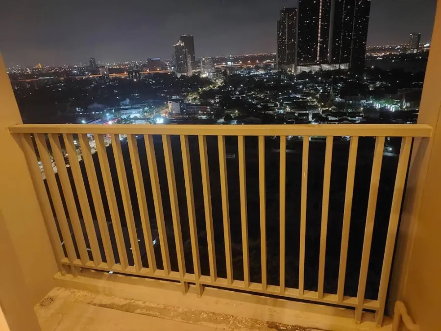ให้เช่า Manor Sanambinnam ห้องหน้าอยู่ ชั้นสูง มีระเบียงในตัว รีบจองเลย