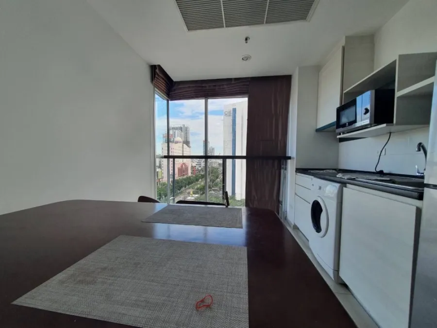 Condo for rent Life Ratchadaphisek, 2 bedrooms, 2 bathrooms, 8th floor, fully furnished with built-in furniture, don't miss it.