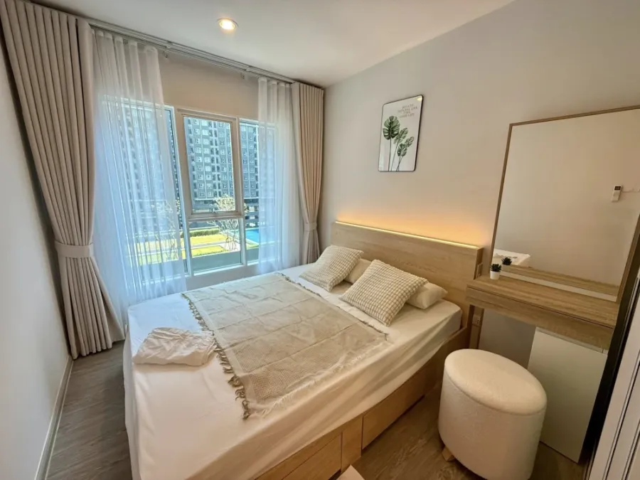Condo for rent in a great location in Bangna, Regent Home Bangna. Spacious room with complete amenities at a great price.