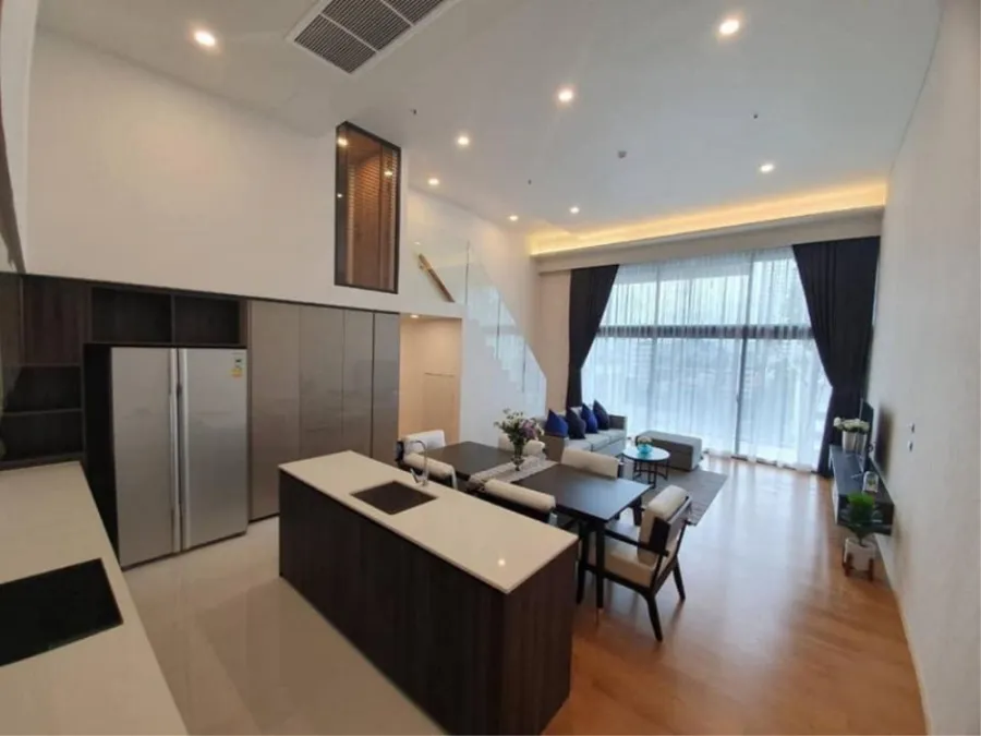 ให้เช่า คอนโด ไซมิส เอ็กซ์คลูซีฟ สุขุมวิท 31 ห้อง Duplex 3 นอน 2 น้ำ ราคาสุดพิเศษ!! รีบจับจองก่อนหมด