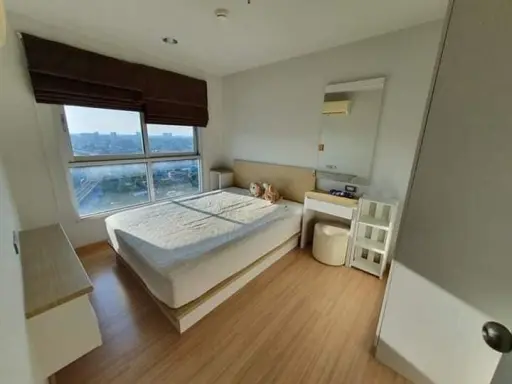 For sale: Rich Park @ Bang Son, room ready to move in. Fully furnished Just carry one bag and move in.