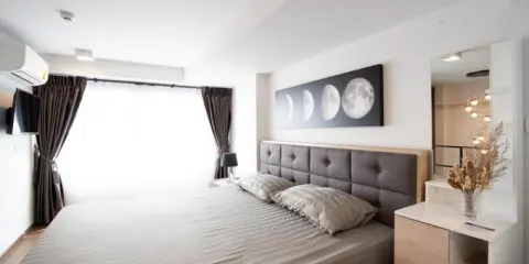 ขายด่วน!! คอนโด ไอดีโอ นิว พระราม 9 ห้อง Hybrid ฟรี Furniture Package ห้ามพลาด!!
