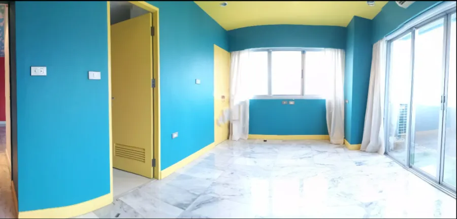 For rent!! Condo Baan Kasemsan 1, 21st floor, very nicely decorated room. Ready to move in. Hurry up to reserve!!