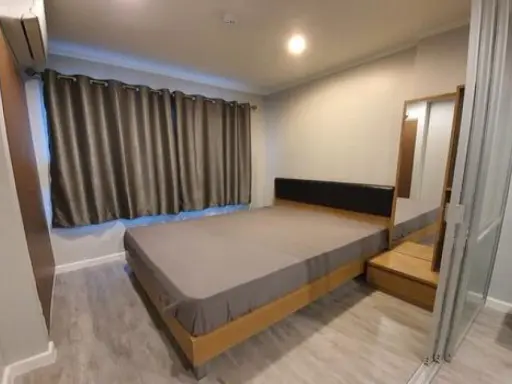 Condo for rent, Lumpini Ville Phatthanakan-New Petchburi. Convenient transportation near expressway and airport link. Book now.
