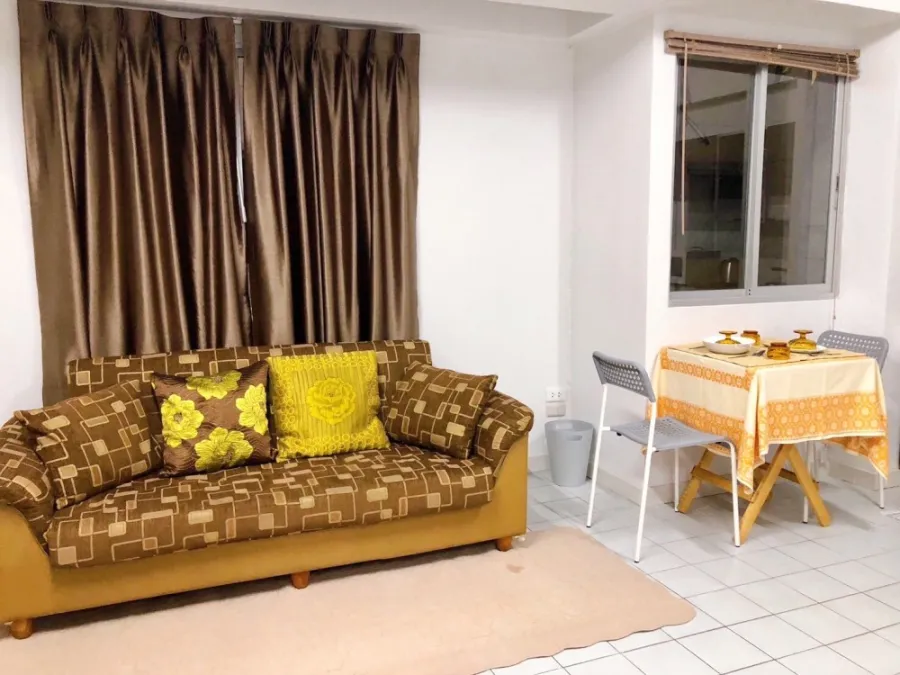 For sale/rent!! Lasalle Park Condo, 4th floor, Building C (wide corner room), good price, ready to move in, hurry and reserve now!!