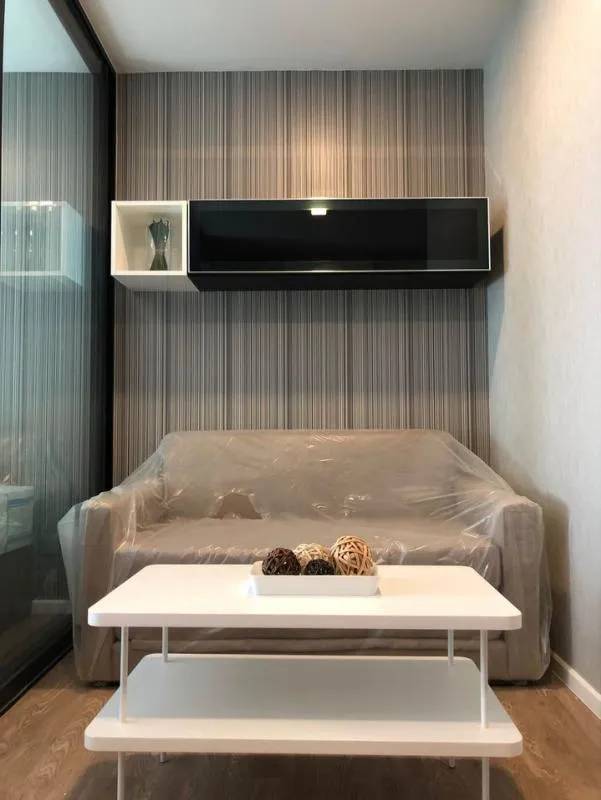 Kave town Space ให้เช่า 1 Bedroom extra เฟอร์นิเจอร์บิวท์อินจัดเต็ม ผนังติดวอลสวยมาก สนใจรีบเลยน้า