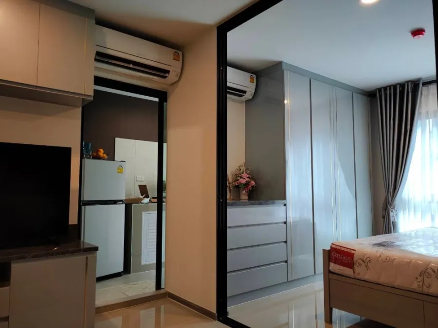 ขาย รีช พหลโยธิน52 ห้องสว่างมองแล้วสบายตา กั้นประจกแยกเป็นสัดส่วน ตกแต่งพร้อมอยู่ อย่ารอช้า จองเลย