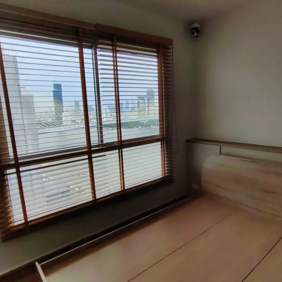 For rent: Chapter One Modern Dutch, very high floor, Chao Phraya River view in every room, with balcony for viewing. You must arrange it!!