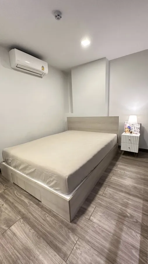 ให้เช่า The Collect Ratchada 32 ชั้น 5 เพดานสูง 2 ชั้น(Duplex) เลขห้องมงคล เครื่องใช้ไฟฟ้าครบ รีบจองเลย