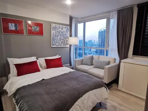 ให้เช่า คอนโด Sansiri XT Huaikhwang ห้องแต่งสวย กว้าง เครื่องใช้ไฟฟ้าครบ วิวดี ราคาปัง จองเลย