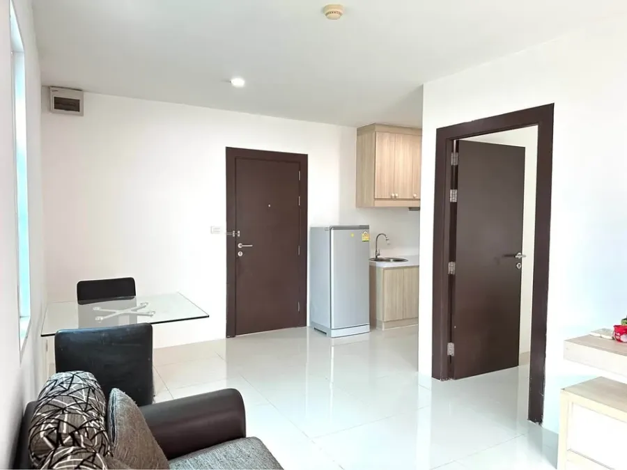 ขาย Park Siri Condo Resort Bangsaen 1 ห้องนอน 1 ห้องน้ำ วิวโล่ง ลมเย็น เฟอร์นิเจอร์ครบครัน จองเลย