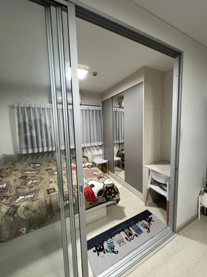Condo for rent, Niche ID Serithai, clean white tone room comfortable price plus a built-in washing machine, don't miss out
