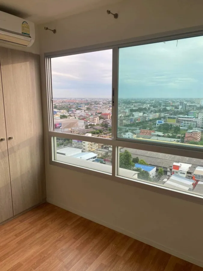 Condo for rent, Lumpini Park Petchkasem 98, nice room, high floor, good view, reasonable price, you can't miss it.