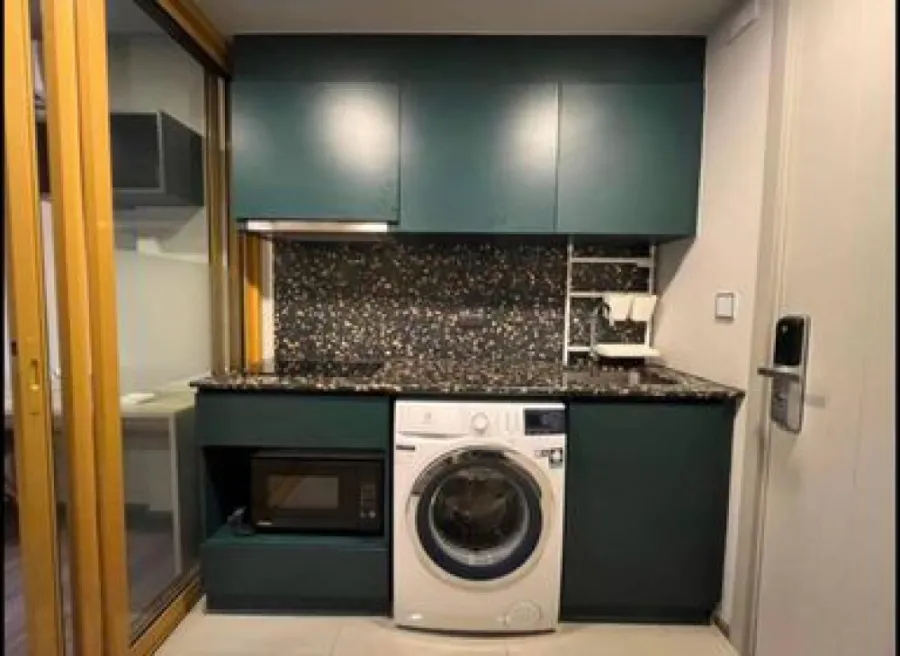 For rent!! Condo The Base Sukhumvit 50, 6th floor, beautiful room, ready to move in immediately, book now!!