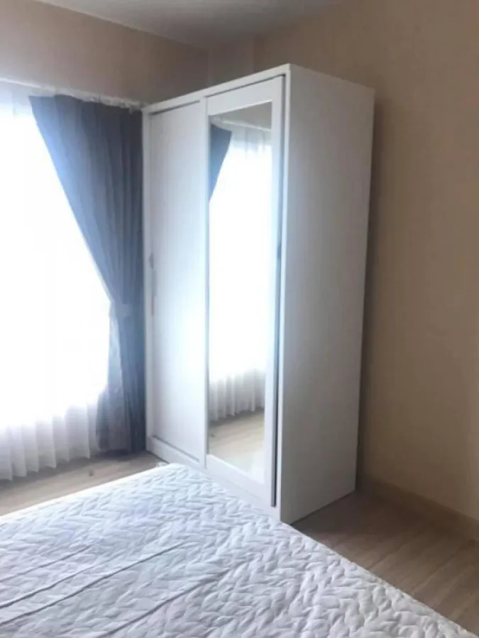 For rent, The Kith Chaengwattana, beautiful room, clean, well furnished, very spacious inside Lots of space. Book now.