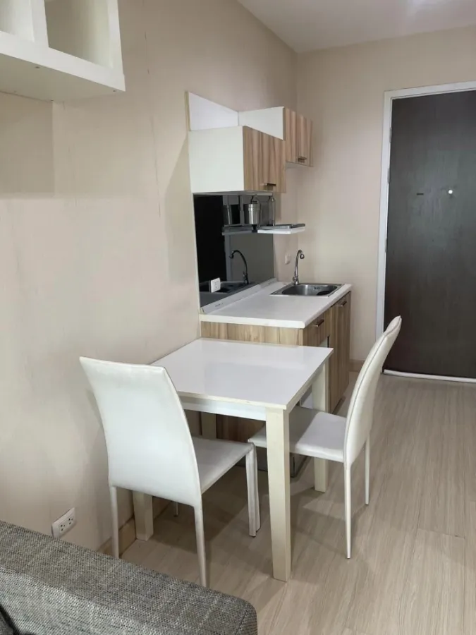 For rent, The Privacy Ngamwongwan 18, 6th floor, fully furnished. Ready to move in immediately. Hurry up to reserve now.