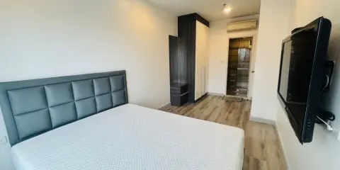 ให้เช่า Centric Sathorn St. Louis ห้องกว่างขวาง อยู่สบาย ไม่อึดอัด มีเครื่องใช้ไฟฟ้า และ เฟอร์นิเจอร์ พร้อมเข้าอยู่