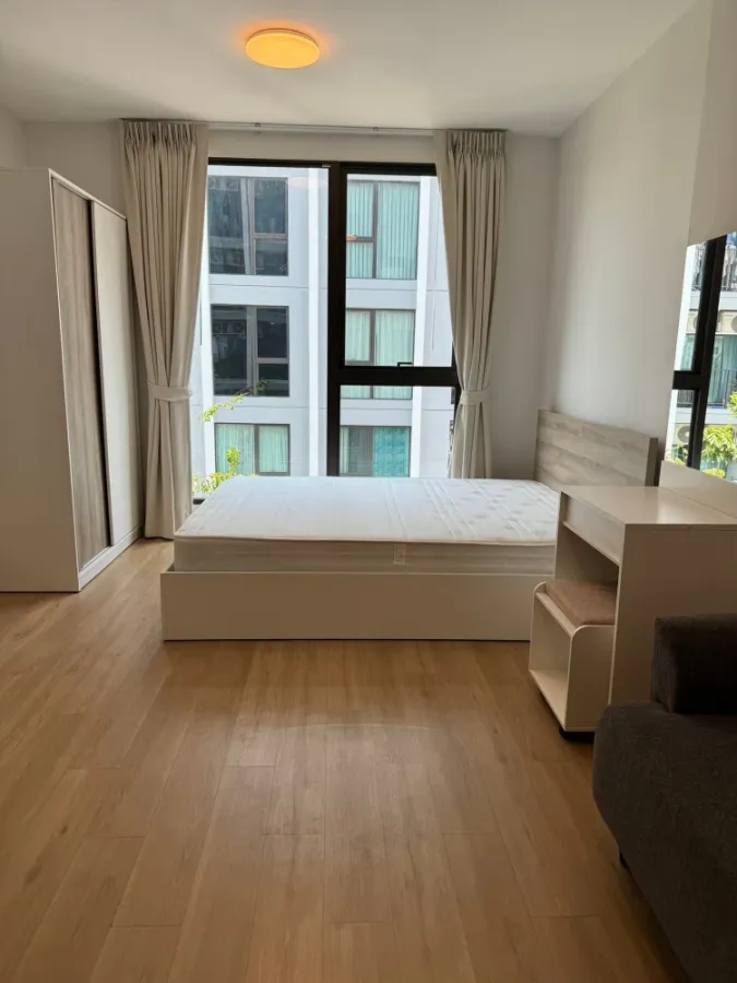 For rent Feel Condo Lat Phrao 122, ready to move in, reasonable price, everything here, hurry and reserve now.
