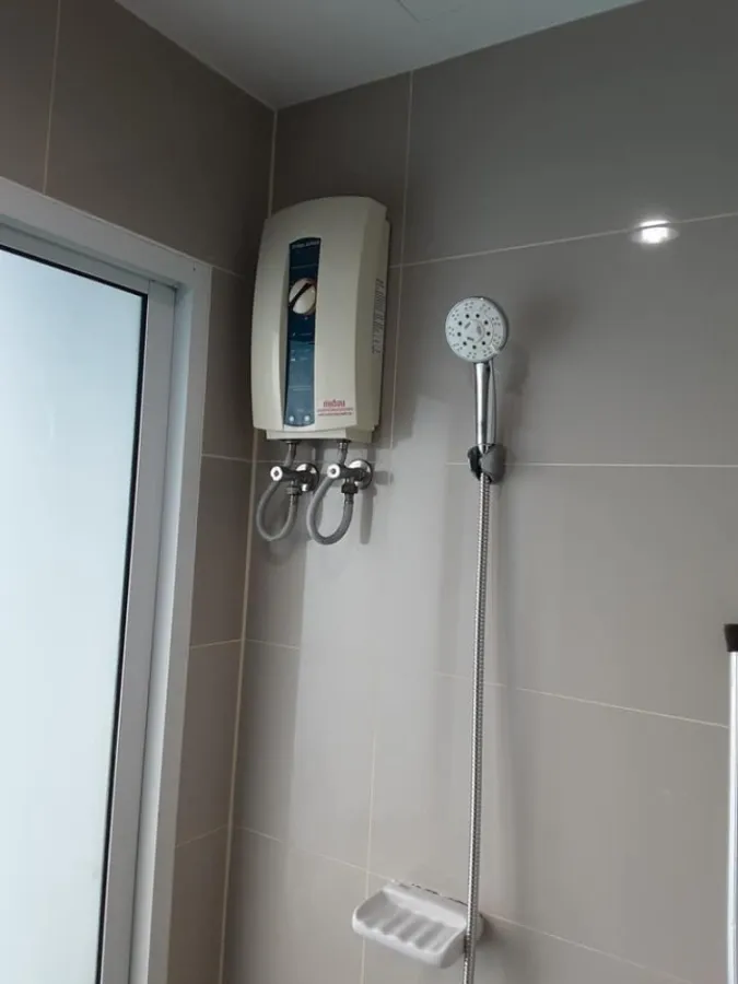 ขาย ให้เช่า Sym Vipa – Ladprao เตียงนอนพร้อมเครื่องนอนอย่างดี มาพร้อมโฟซาหนังน่านั่งสุดๆ
