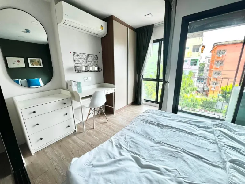 ให้เช่าคอนโด Kave Town Space ห้องพร้อมอยู่ สิ่งอำนวยความสะดวกครบ มาแต่ตัวเข้าอยู่ได้เลย อย่ารอช้า