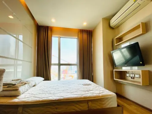 Urgent. Condo for rent, The Address Asoke, decorated with beautiful and luxurious rooms. Fully furnished, don't wait, book now.
