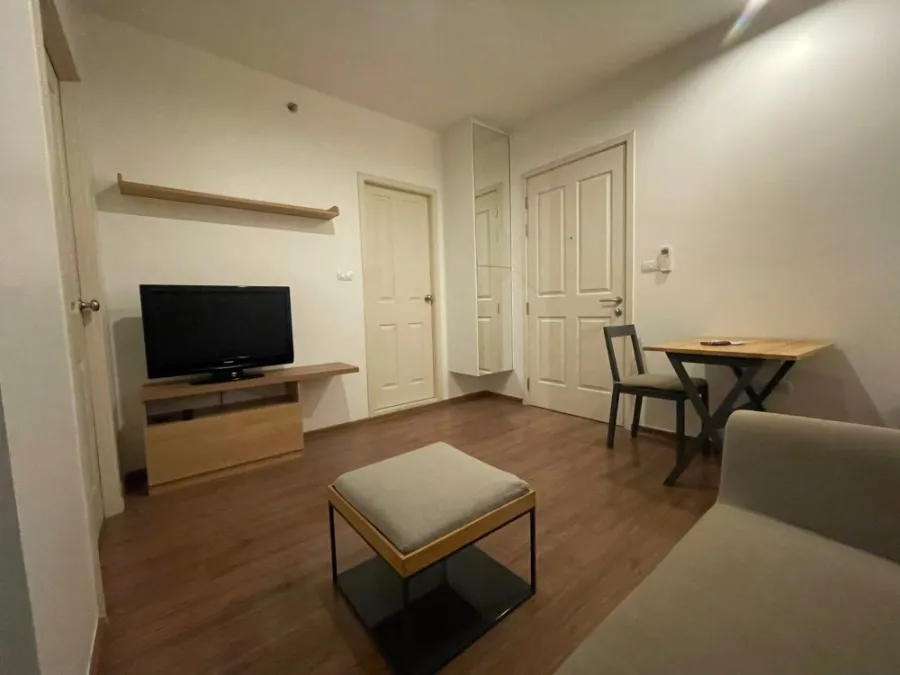 For sale: U Delight at Bang Son Station, 5th floor, fully furnished and equipped with electrical appliances. Reserve now, don't miss out.