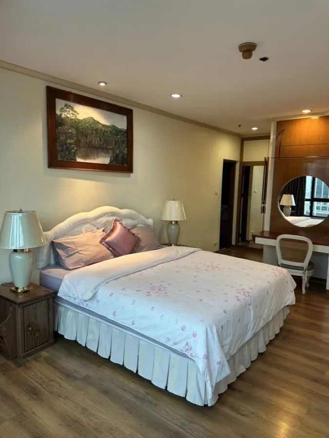 ให้เช่า!! คอนโด เพรสซิเด้นท์ เพลส ห้องสวย ชั้น 27 ทำเลดี จัดเต็มสิ่งอำนวยความสะดวก ห้ามพลาด!!