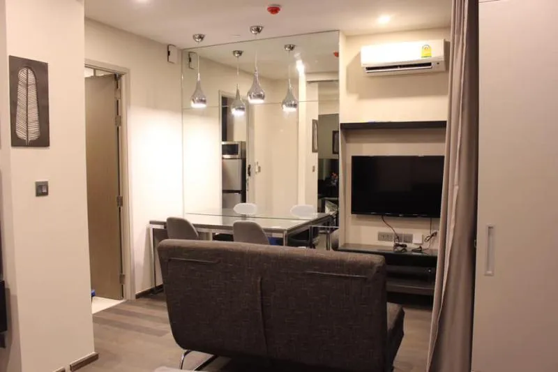 Ideo Q Siam - Ratchathewi for RENT!!! เฟอร์ครบ ห้องคลาสสิคสุดๆ น่าอยู่แบบนี้จะพลาดได้ไง...