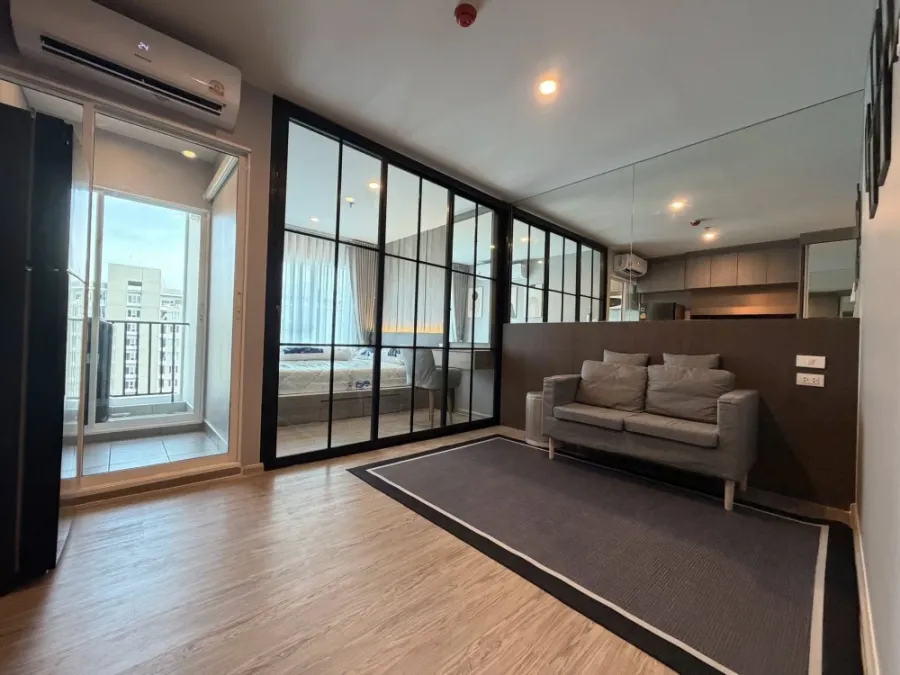 Regent Home Bangna for rent, with excellent electrical appliances, fully furnished, beautiful and stunning. If you don't reserve, you'll miss out!