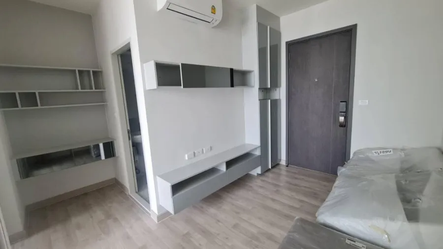 Condo for sale, Niche Pride Tao Poon – Interchange, 23rd floor, no tall buildings blocking it, build-in furniture, buy now.