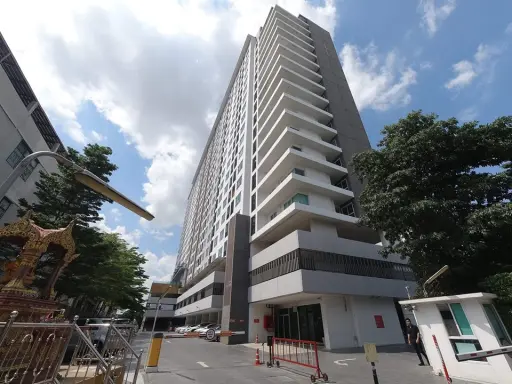 Condo Regent Orchid Sukhumvit 101, size 28 sq.m., 14th floor, fully furnished, near bts, come first come first served.