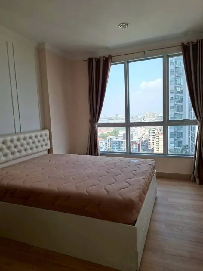 Urgent sale!! Condo Life @ Phahon-Ari, newly renovated room, ready to move in, don't miss it!!