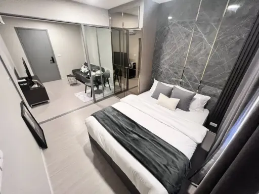 For rent: Quintara Phume Sukhumvit 39, 7th floor, room size 31 sq m, built-in decoration, ready to move in