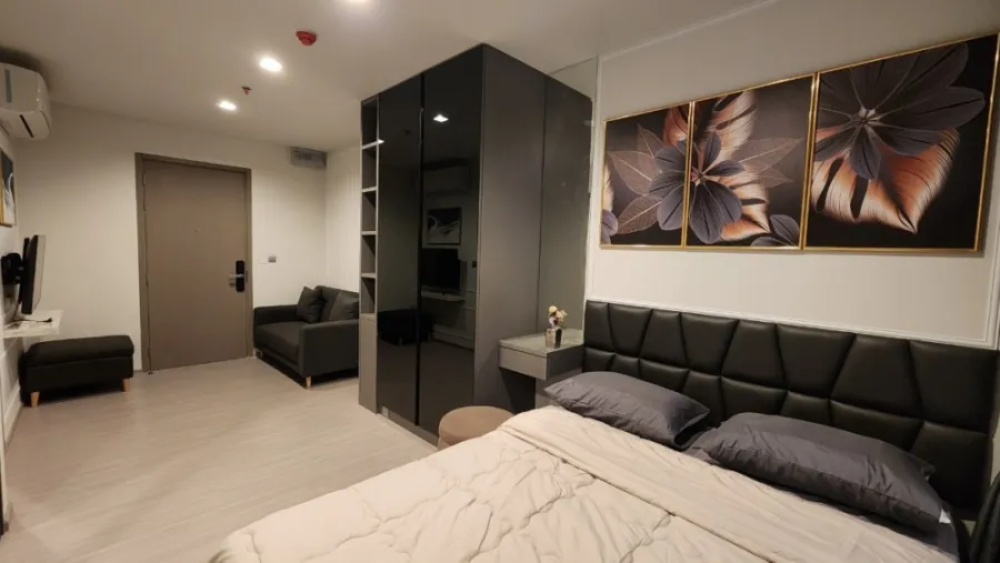 For rent Life Asoke-hype ชั้น 19 ได้วิวสูง มาพร้อมสิ่งอำนวยความสะดวกครบครัน สนใจจองด่วนๆอย่ารอช้า