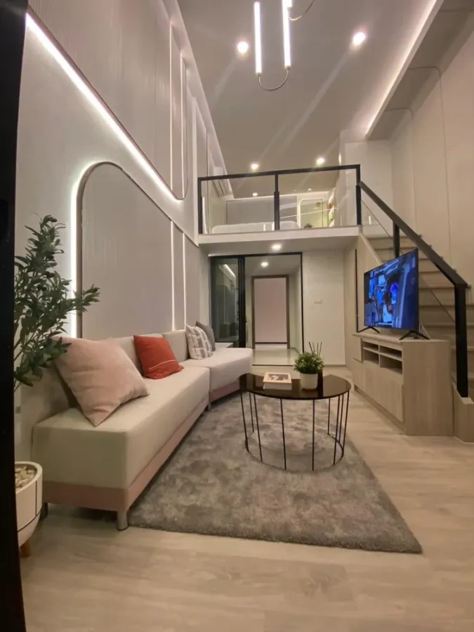 Down payment for sale, Origin Place Phetkasem, 16th floor, BTS view, Duo Space room, if interested in owning it, reserve quickly.