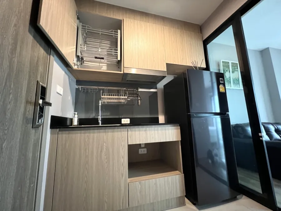 Selling Niche Mono Charoen Nakorn, high-floor unit. Comfortable living space and complete amenities. Book now before it's too late!!!