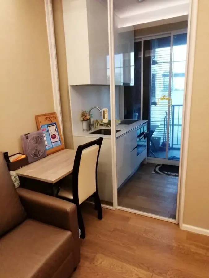 For rent: The Saint Residences Tower C, 7th floor (same floor as the swimming pool and fitness center). Hurry and reserve before it's too late.